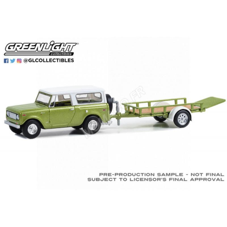 HARVESTER SCOUT 1970 WITH GREEN FLAT TRAILER (OUT OF STOCK) Die-cast 